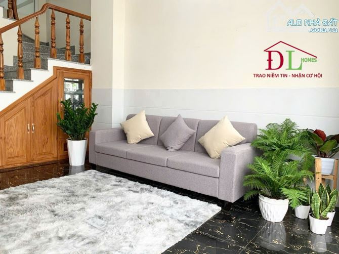 Bán nhà Đà Lạt, mặt tiền đường Tô Hiến Thành, 59,5m2, 4 tầng, 4 PN, giá 8,5 tỷ #4811