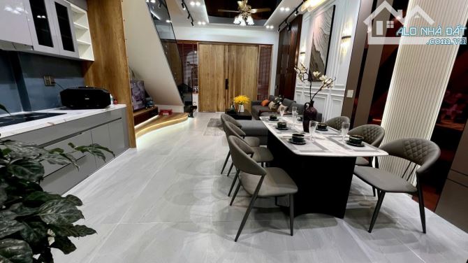 Bán nhà mặt tiền HỒ TÙNG MẬU (LIÊN CHIỂU) gia 9tyxxx - 1