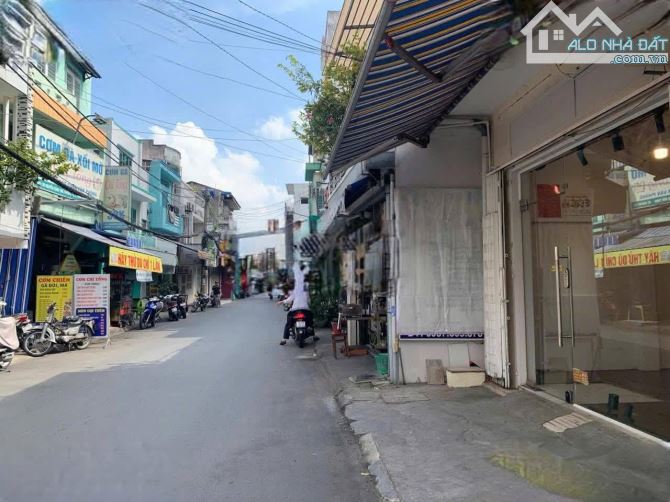Mặt Bằng Cho Thuê MT Đường Nguyễn Công Trứ Bình Thạnh - 1