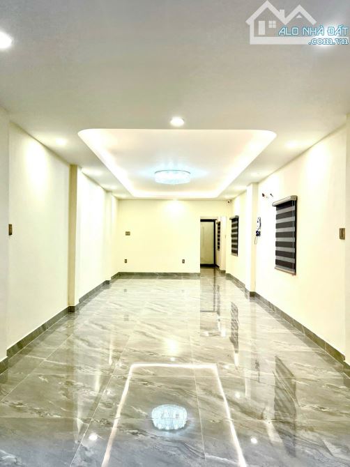 Bán nhà 2 mặt tiền đường Phan Xích Long Q11 dt( 4 x 20m) giá 13 tỷ - 1