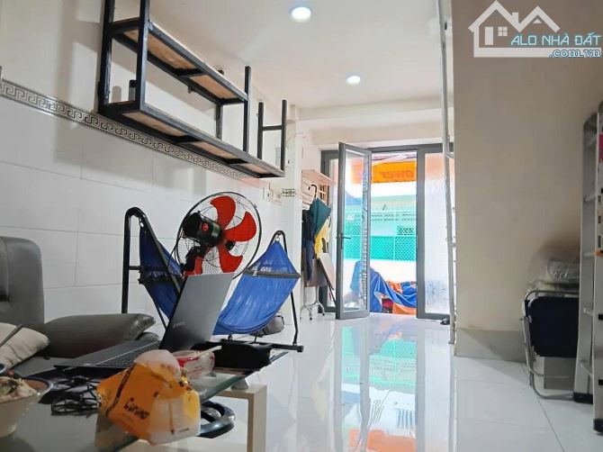 BÁN NHÀ NGUYỄN TRI PHƯƠNG – P.4 – Q.10 – HẺM 4M THÔNG –5 TẦNG-  7,2TỶ còn TL - 1
