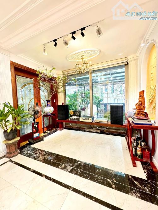 Biệt Thự Sân Vườn Xuân Đỉnh, Lô Góc, Thang Máy, Gara Ô tô, DT 110M2, MT 7M, 25.8 Tỷ - 1
