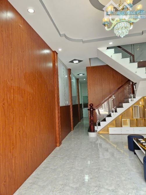 Bán nhà Bình Chánh chính chủ sổ  riêng 680 triệu(hỗ trợ vay 60%) - 1