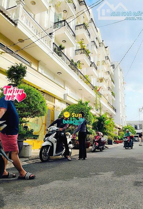 HIẾM ,RỘNG, RẺ _NỘI THẤT ĐẸP _XE HƠI NGỦ TRONG NHÀ _DT 60M2_4TẦNG_ LÊ TRỌNG TẤN _BÌNH TÂN - 1