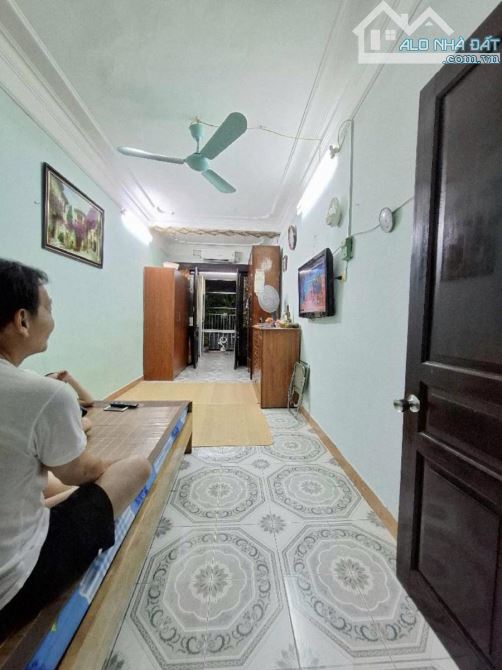 Bán Nhà Phân Lô Kim Ngưu 50m² Sổ 63m² Thực, Ngõ Rộng Ô Tô Đỗ Cửa, 7.8 Tỷ  🏠 PHÂN LÔ NGÕ R - 1