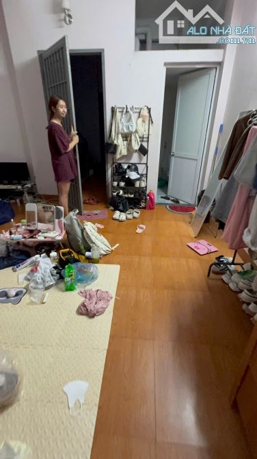 Cho thuê CHDV ở Tài nguyên môi trường 6 tầng, 10 PKK và 1 MVKD - 1