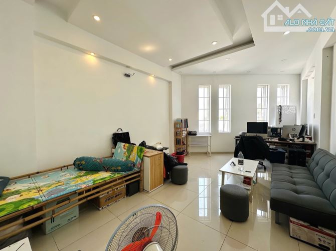 Bán nhà + đất trung tâm Quận 1, Trần Khánh Dư giá 11 tỷ thương lượng - 1