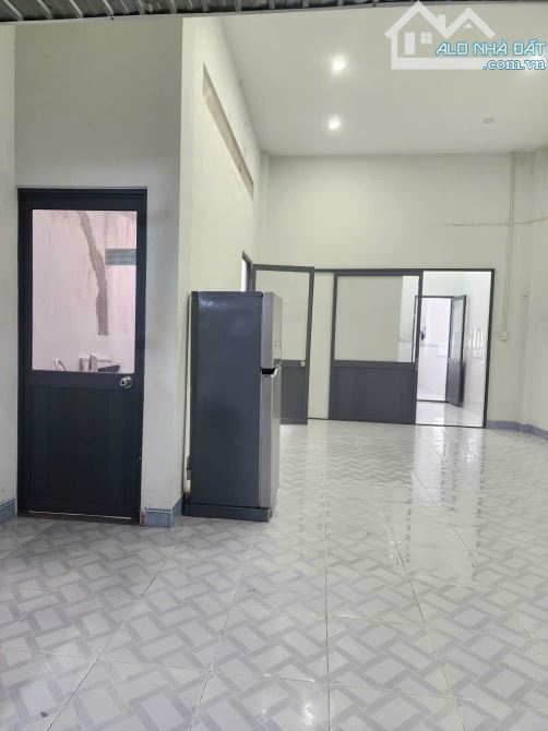Bán Nhà Sổ Hồng thổ cư dt 5 x 20m, Giá 2 tỷ 580tr Khu Hồ Bơi Phương Nam, Trảng Dài, Biên H - 1