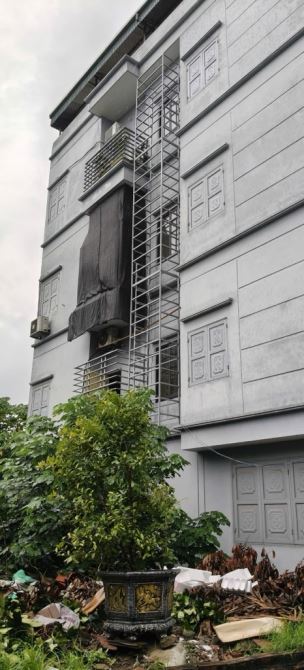 CĂN HỘ DỊCH VỤ GẦN AEON MALL LONG BIÊN, 7 PHÒNG CHO THUÊ, Ô TÔ VÀO , DOANH THU 200 TR - 1