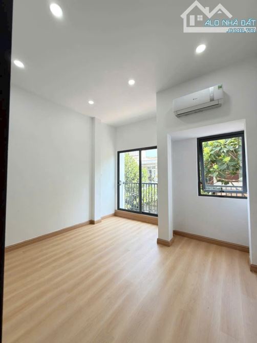 Bán nhà 3 tầng tái định cư phước hải đường B5 chỉ 6ty650tr - 1