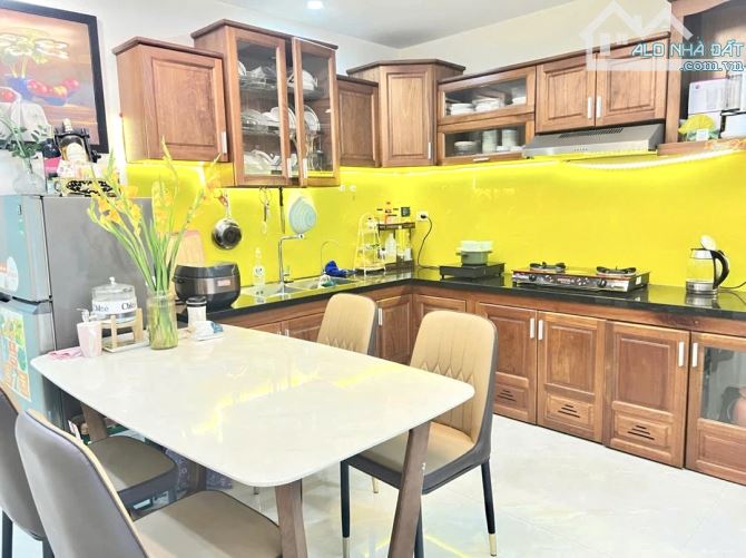 Bân Nhà Lê Cơ - Hoà Cường Bắc - 3 Tầng - 80m2 - MT 4m2 - Full Nội Thất - Ở Ngay - 6ty75. - 1