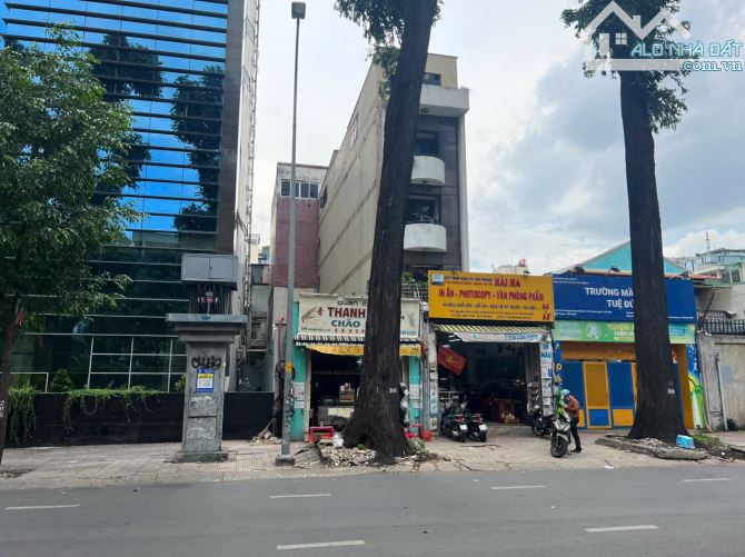 Bán nhà 144 Nguyễn Đình Chiểu Q3 chỉ 465triệu/m2 DT 345m2 Xd Cao tầng - 1