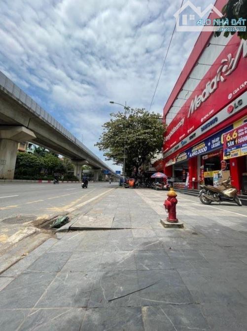 SIÊU PHẨM DUY NHẤT MẶT PHỐ  QUANG TRUNG ,QUẬN HÀ ĐÔNG - LÔ GÓC 3 MẶT THOÁNG- DIỆN TÍCH - 1