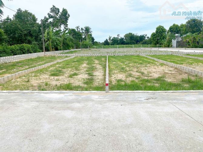 Bán 2 lô liền kề diện tích 252m2 ngang 14m giá đầu tư sinh lời 8xx triệu - 1