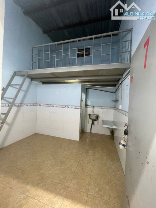 Bán đất tặng nhà cấp bốn và 13 căn trọ tại Lái Thiêu Thuận An BD giá 7,8 tỷ - 1