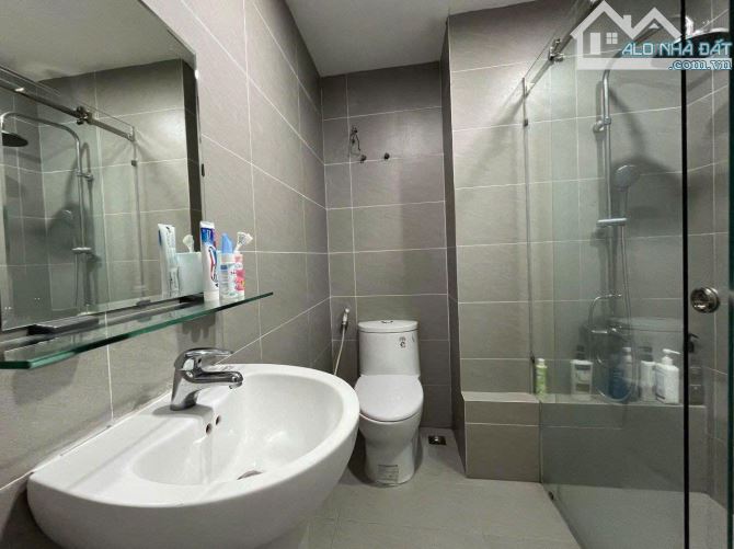 C/c PN Techcons,Hoa sứ, Phú NHuận: 93m2, 2p ngủ,2wc,NT,17tr - 1