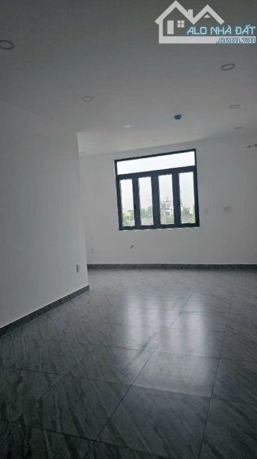 BÁN GẤP CHDV 4 TẦNG MT AN PHÚ ĐÔNG 9 QUẬN 12 - 1
