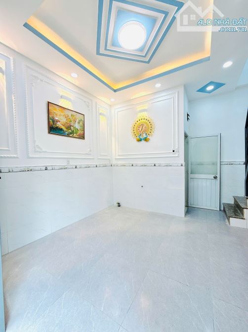 Nhà Khu VIP Quận 8 – 2PN, 2VS, Sổ Riêng – Gần Trung Tâm Q1 - 1