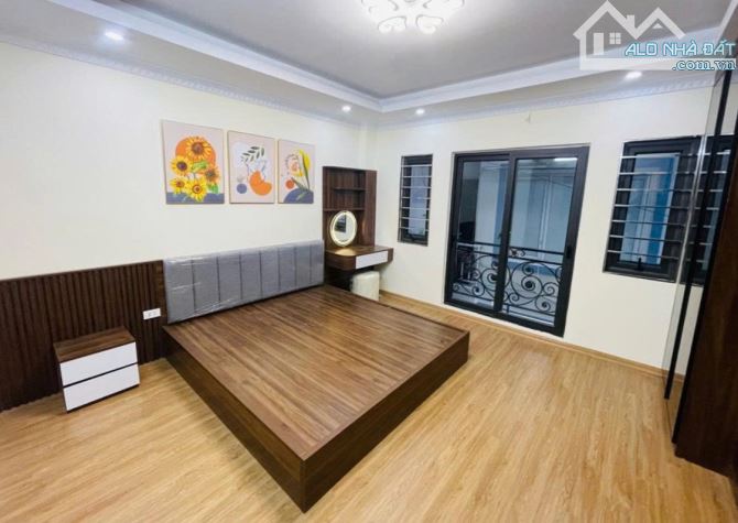 Bán Nhà Hoàng Văn Thái, Thanh Xuân, Xây Mới – 38m², 5 Tầng, Mặt Tiền Rộng – Giá 7.9 Tỷ - 1