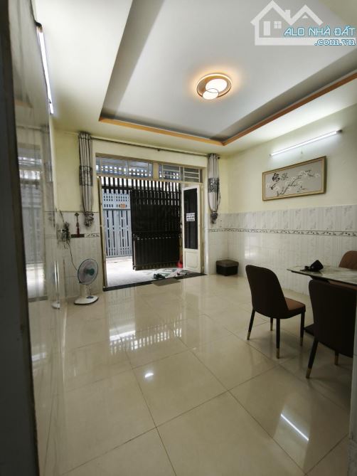 🆘Hàng hiếm!!!🆘  🏡HƠN 2 TỶ CÓ NHÀ SHR TẠI THẠNH LỘC 15 QUẬN 12-DT 35m2 (4x9)- TRỆT GÁC L - 1