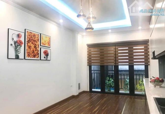 Bán Nhà Phú Diễn - Ngõ To Như Phố - Ô Tô 7 Chỗ Tránh -  47m x 4 Tầng - 11.6 Tỷ - 1