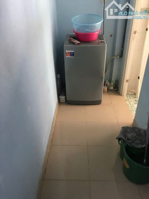 NHÀ MẶT TIỀN ĐƯỜNG SỐ CÁCH XE HƠI  TÂN VĨNH CÓ VÀI BƯỚC  90 TRIỆU M2 DT 4 x 12.6 m ..Q4 - 1