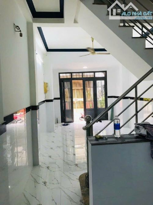BÁN NHÀ 3 TẦNG MẶT TIỀN DIÊN HỒNG- SÁT CHỢ BÀ CHIỂU-5  PHÚT QUA QUẬN 1-CHỈ 8,9 TỶ - 1
