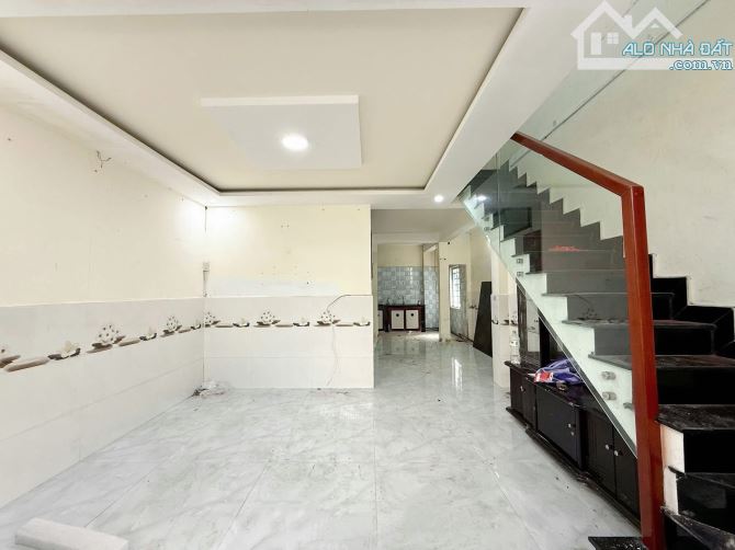 🏡 BÁN NHÀ 2 TẦNG – 2 MẶT KIỆT 311 NGUYỄN HOÀNG, THÔNG HOÀNG DIỆU - 1