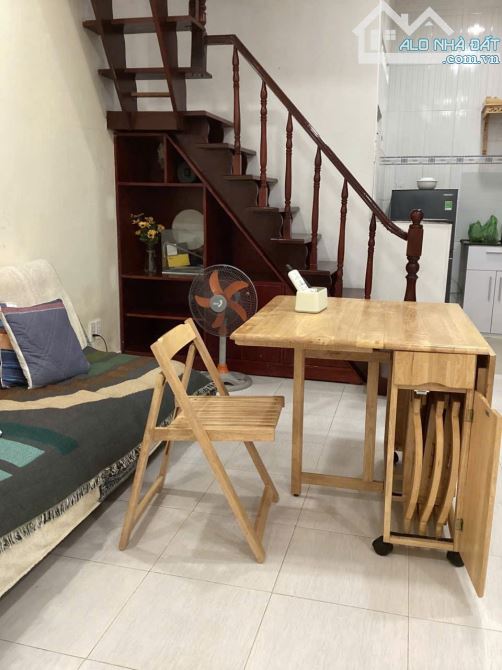Nhà Vuông 2 tầng 28m2 – Lê Quang Định BT - 1