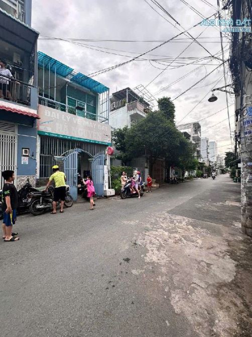 BÁN NHÀ hẻm ô tô 12m – Tân Chánh Hiệp, Q12 – DT 45 m2 - Chỉ 4.x tỷ - 1