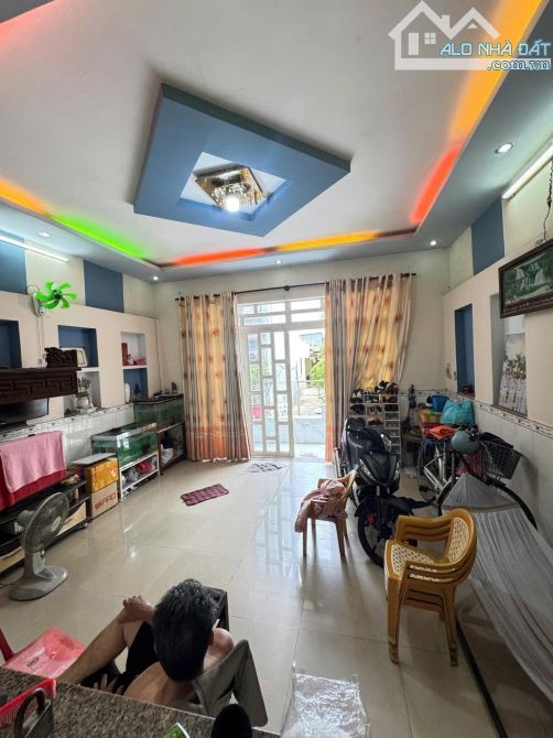 BÁN NHÀ LÊ THỊ RIÊNG Q12 - 56M2 ( 5.4M X 15M) - 3.3 TỶ - 1