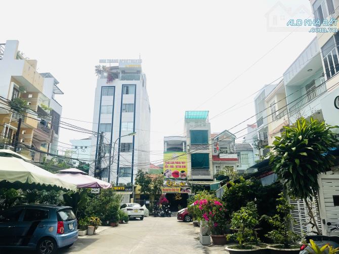 CẦN BÁN NHÀ 4 TẦNG HẺM Ô TÔ ĐƯỜNG NGUYỄN THIỆN THUẬT -TRUNG TÂM TP NHA TRANG. 76m2, 4 tầng - 1