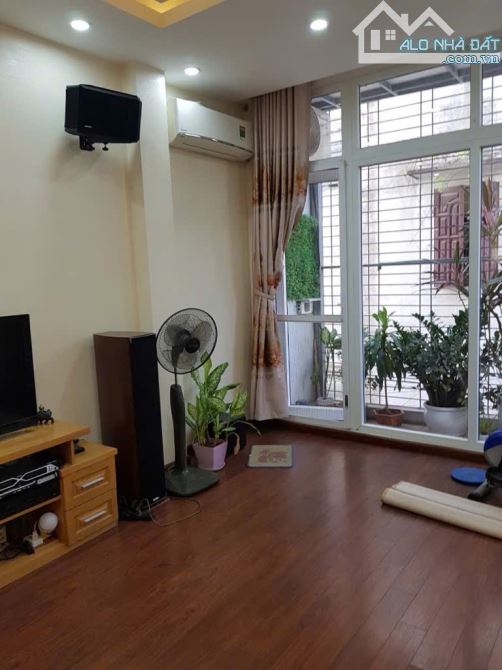 BÁN NHÀ 4 TẦNG*55M2 - CÁCH ĐƯỜNG Ô TÔ TRÁNH, ĐỖ 1 NHÀ - THỌ AM - LIÊN NINH - CHỈ 6.X TỶ - 1