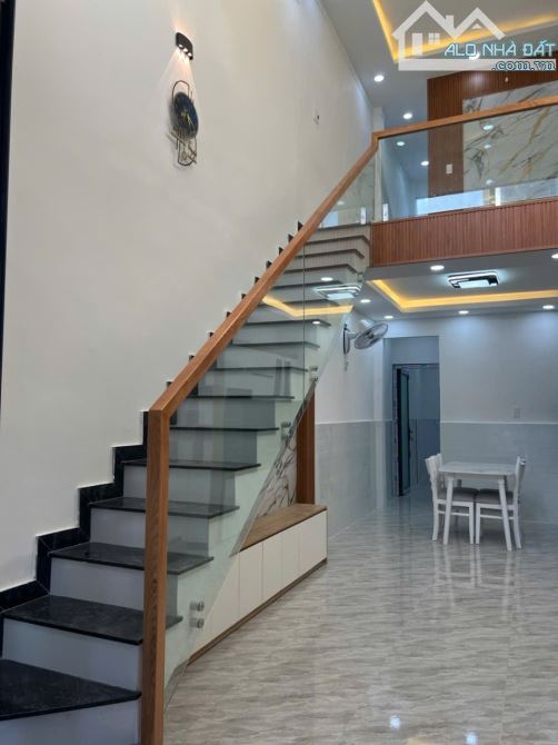 Bán căn nhà đẹp lòng lanh chủ đang giảm giá ngay thoi an - 1