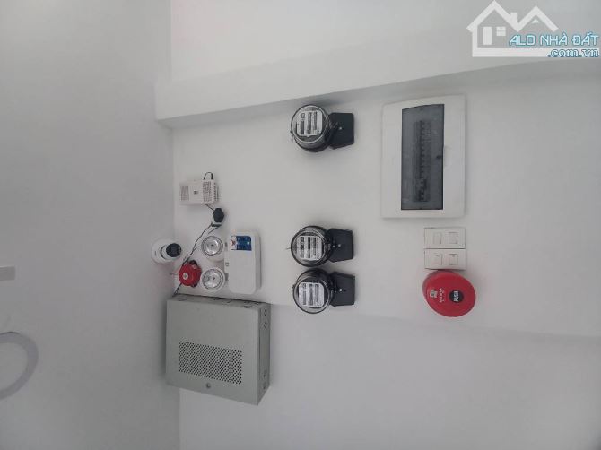 [Lê Văn Sỹ - Quận 3] “Hẻm Xe Hơi Đậu Tận Cửa – Nhà 7 Phòng Ngủ Lý Tưởng Cho Thuê - 1