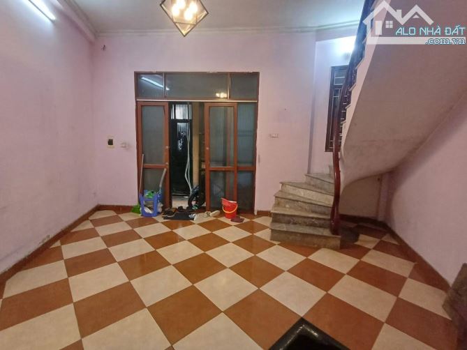 Bán nhà ngõ 64 Lĩnh Nam 31m² – 4 tầng – 4,2 tỷ – Sổ đỏ riêng – Ko QH - 1