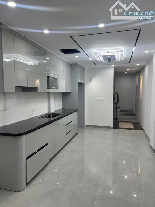🏡 BÁN GẤP NHÀ LÔ GÓC THANH XUÂN– THANG MÁY – 39m² x 6T – GIÁ 9 TỶ (TL) - 1