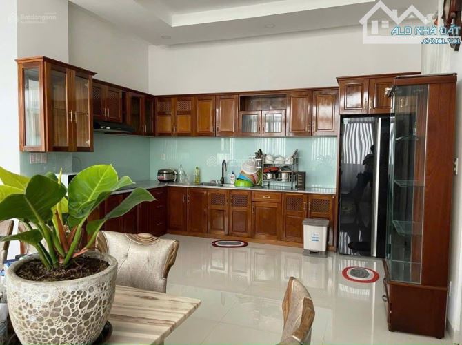 Cắt lỗ bán nhanh Biệt thự góc Hà Quang 2, đối diện công viên, Thu nhập 27tr/tháng - 1