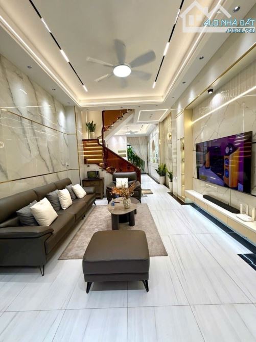 PHẠM ĐĂNG GIẢNG -BÌNH HƯNG HÒA- BÌNH TÂN - 4X15M - 4 TẦNG - HẺM 6M -  7.6 TỶ. - 1