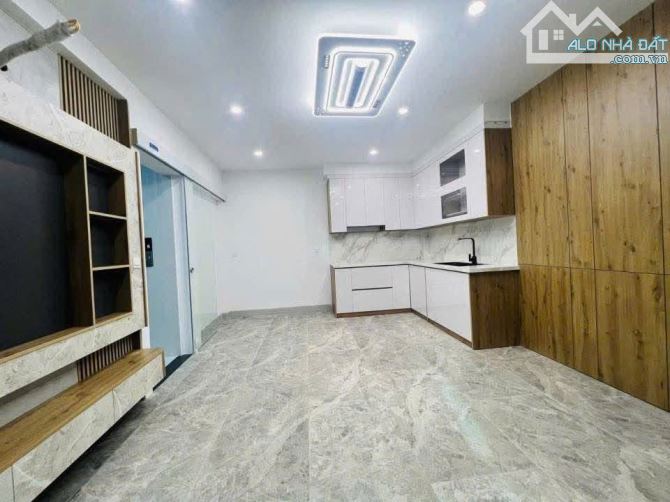 Bán tòa Căn hộ dịch vụ phố Kim Mã, 9 tầng thang máy, 45 căn hộ, DT 213m Nở hậu, Giá 70 tỷ - 1