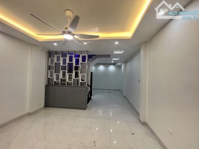 Siêu phẩm Tây Mỗ - 50m2*5 tầng - Nhà đẹp - 20m ô tô - Giếng trời thoáng sáng - Hơn 7 tỷ - 1