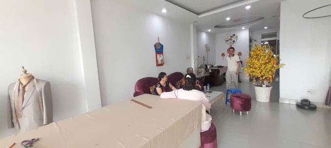 Cho thuê mặt bằng đường Nguyễn Ái Quốc, tiện nghi đầy đủ, hợp salon,nails,... - 1