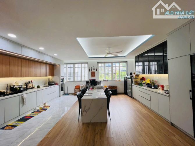 Bán biệt thự compound ngay trục Lương Định Của, giáp trung tâm Thủ Thiêm, 31.5 tỷ - 1