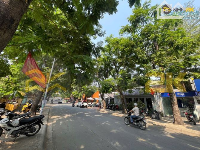 Siêu phẩm khan hiếm MT Xuân Thuỷ Q.2 - gần 1000m2 - 3 tầng HĐT 400tr giá 390tr/m2 - 1