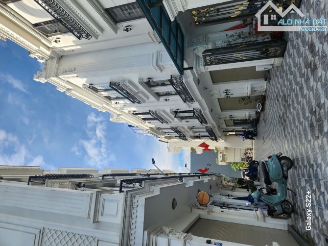 CỰC PHẨM . BÁN ĐẤT 53,5M2. LÔ GÓC. TẠI QUỲNH HOÀNG-NAM SƠN-AN DƯƠNG- HẢI PHÒNG. CHỈ 2,05 T - 1