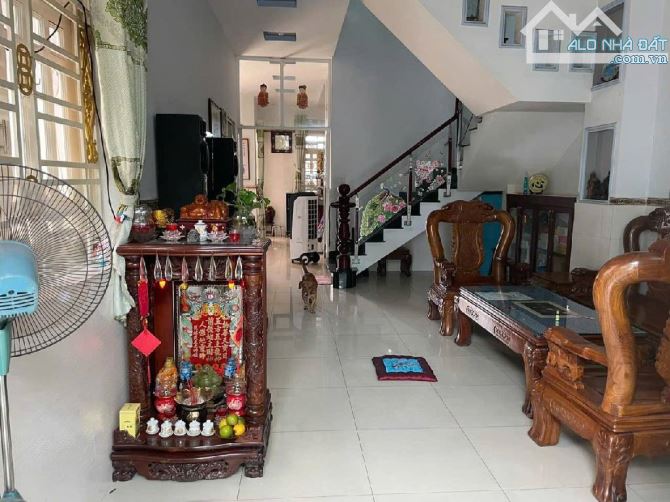 Biệt thự giá rẻ Mặt tiền Q8, 220m2 ngang 10m, sổ riêng hoàn công, ko lộ giới, nhỉnh 16 tỷ - 1