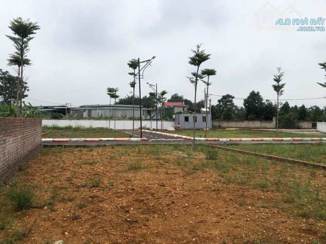 View Hồ- Hai Thoáng - Giáp Tuyến Metro Số 5 Hoà Lạc - Thạch Thất - DT:102m Mặt Tiền 6m - 1