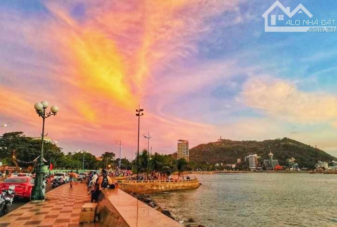 CHỦ BÁN NHÀ ĐỒ CHIỂU CÁCH CÔNG VIÊN 50M NGANG HƠN 5M CHỈ 16 TỶ - 1