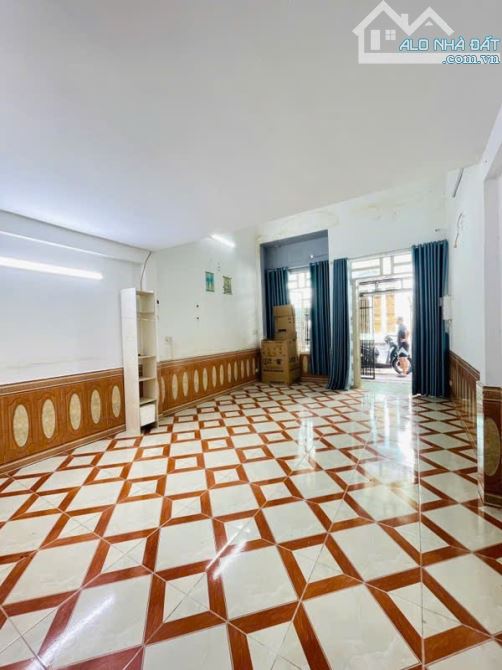 Nhà 1,5 tầng đường Nguyễn Văn Quá, Đông Hưng Thuận, 4,1m ❌10m💰3,7Tỷ - 1