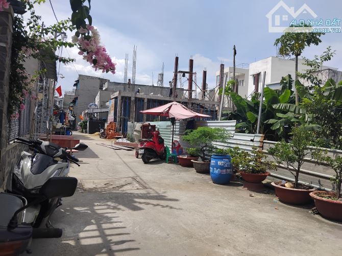 BÁN ĐẤT Q12 GẦN THẠNH LỘC 29-DT 84.6M² CÔNG NHẬN ĐỦ-ĐƯỜNG XE OTO- GIÁ 4.3 TỶ. - 1